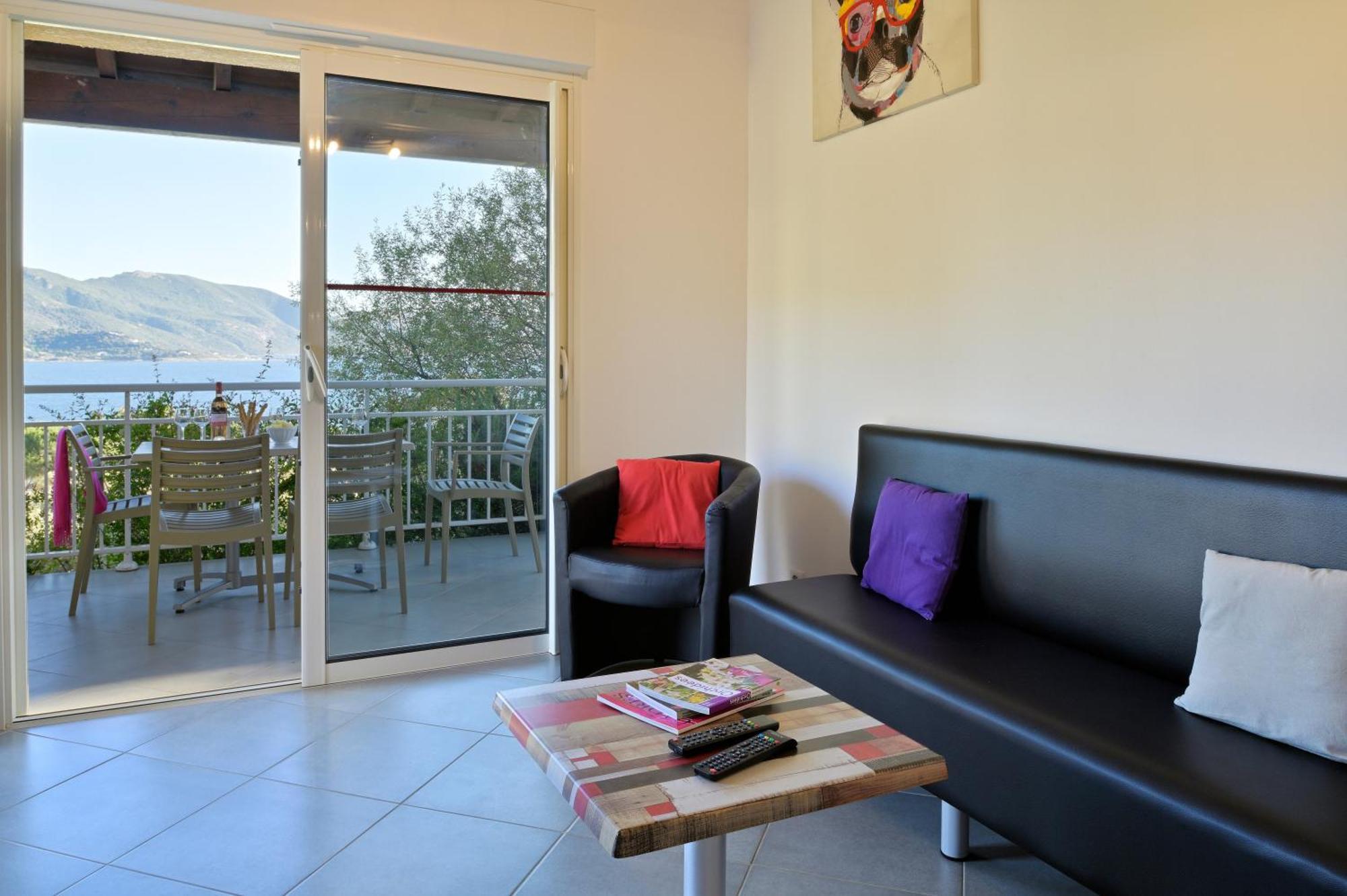 Residence Roc E Mare Tiuccia Ruang foto