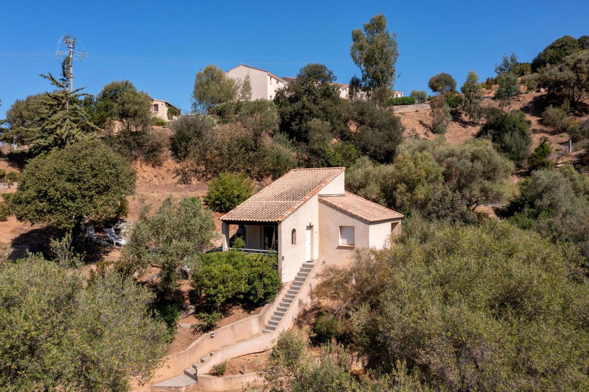 Residence Roc E Mare Tiuccia Ruang foto