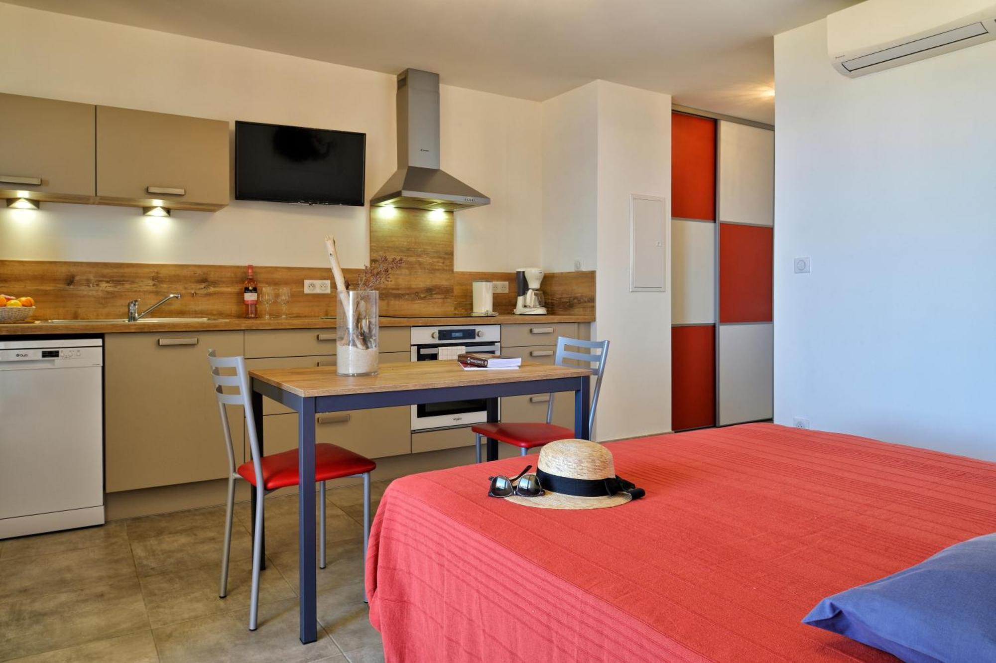 Residence Roc E Mare Tiuccia Ruang foto