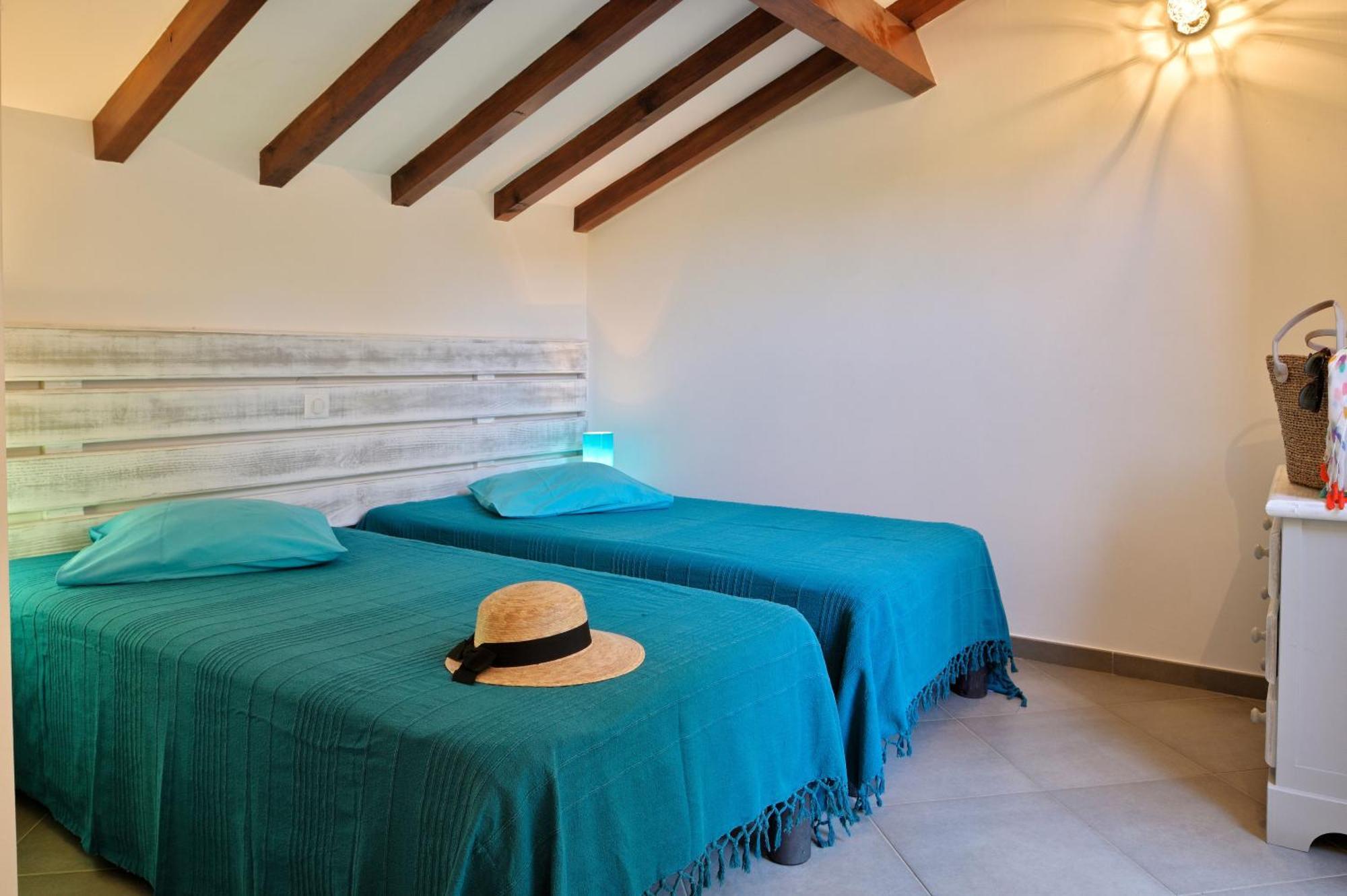 Residence Roc E Mare Tiuccia Ruang foto